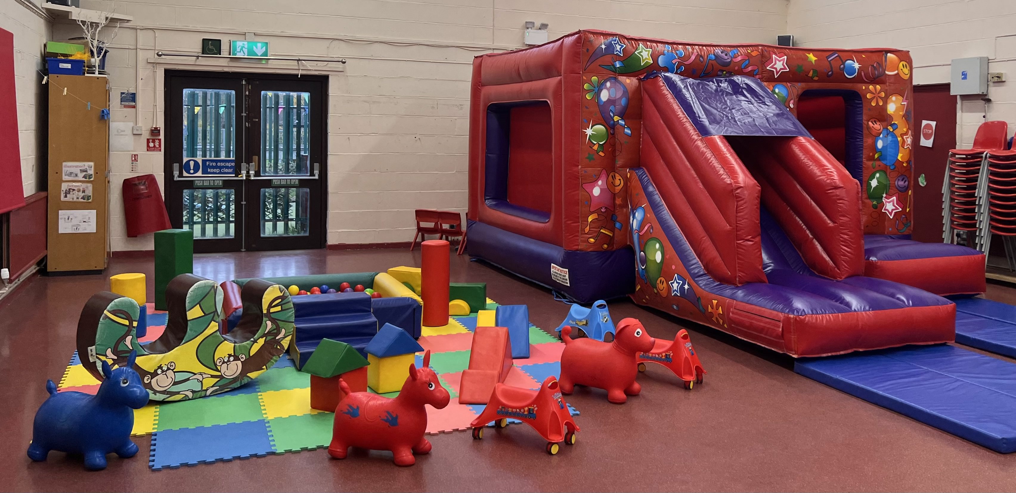 BOUNCEHOUSE & SOFT 1.jpg